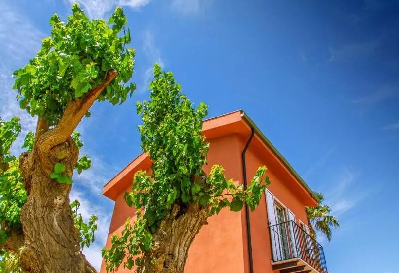 Hotelli Gelso Bianco Apartments