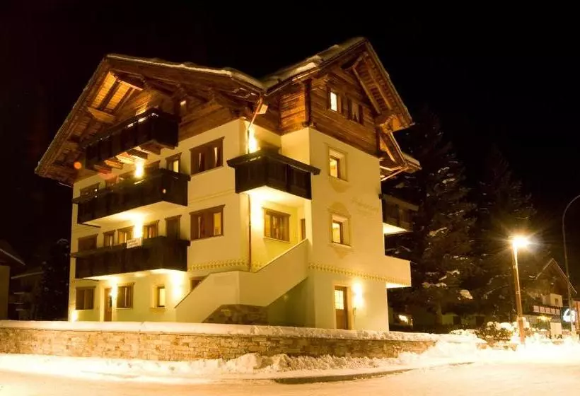 هتل Residence Pedranzini