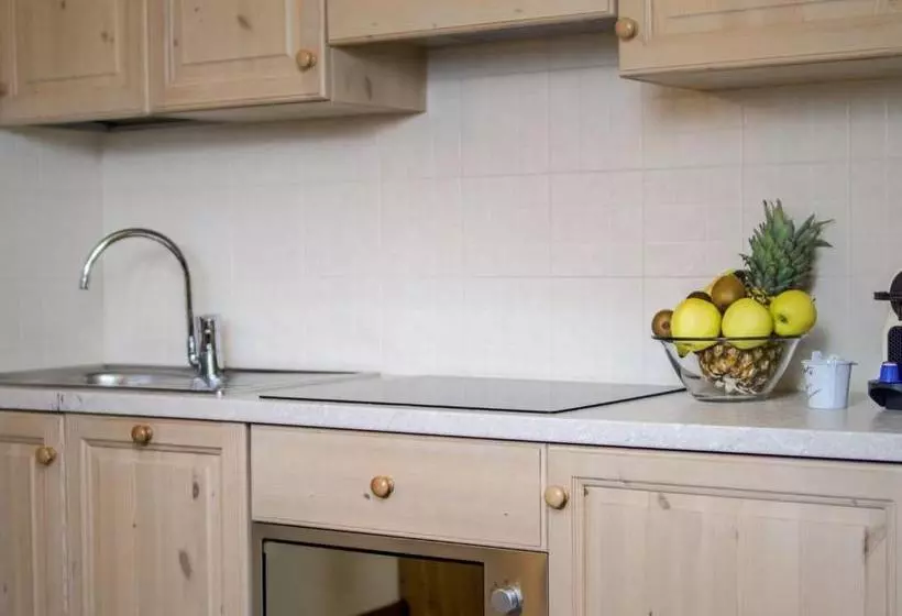 هتل Residence Pedranzini