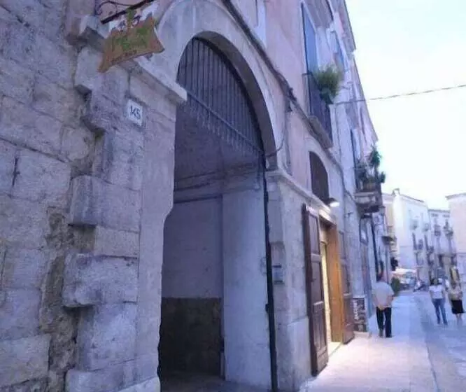 Hotelli Saint Patrick Guest House