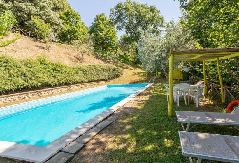 فندق Torre Santa Maria