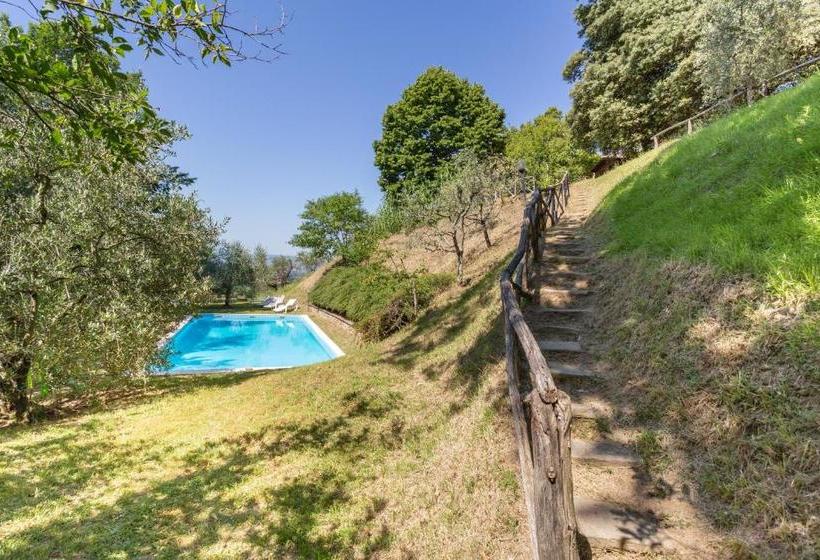 فندق Torre Santa Maria