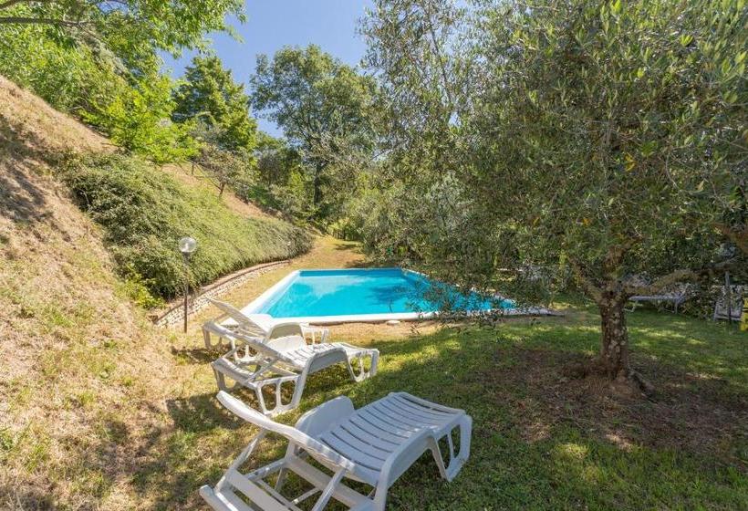 فندق Torre Santa Maria