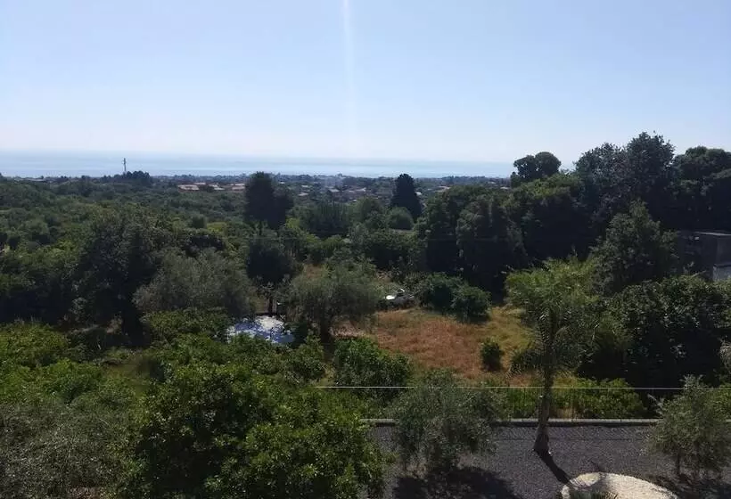 Hotel Villa Feluchia Tra Il Mare E Il Vulcano