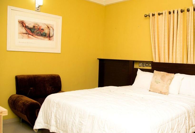 Beck Flo Hotel & Suites Ent