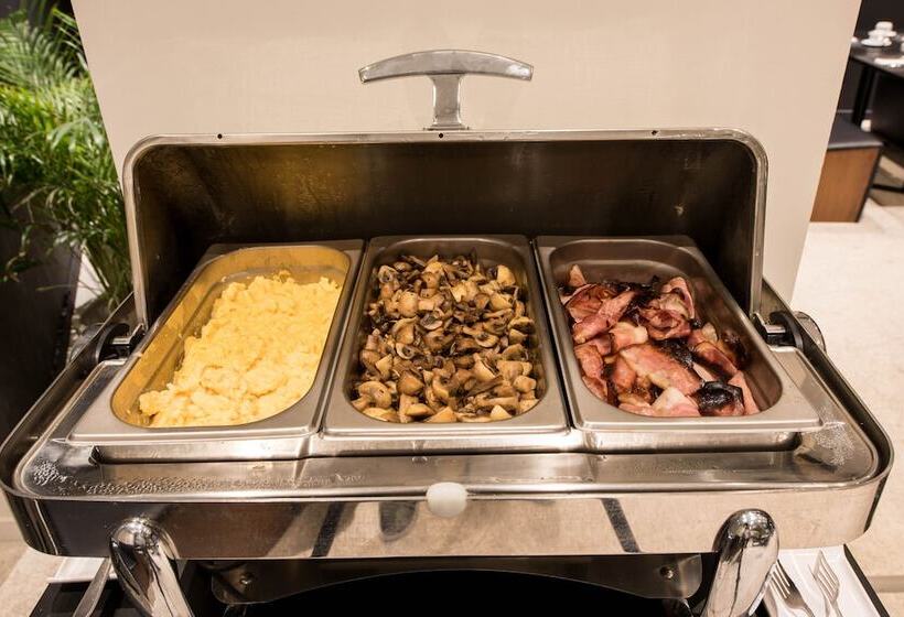 호텔 Apartamentos The Arc Carris