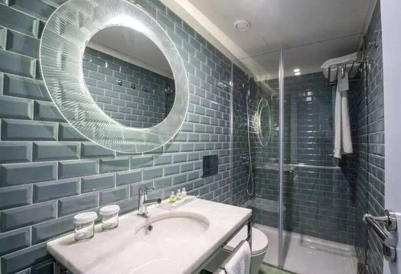 هتل Apartamentos The Arc Carris