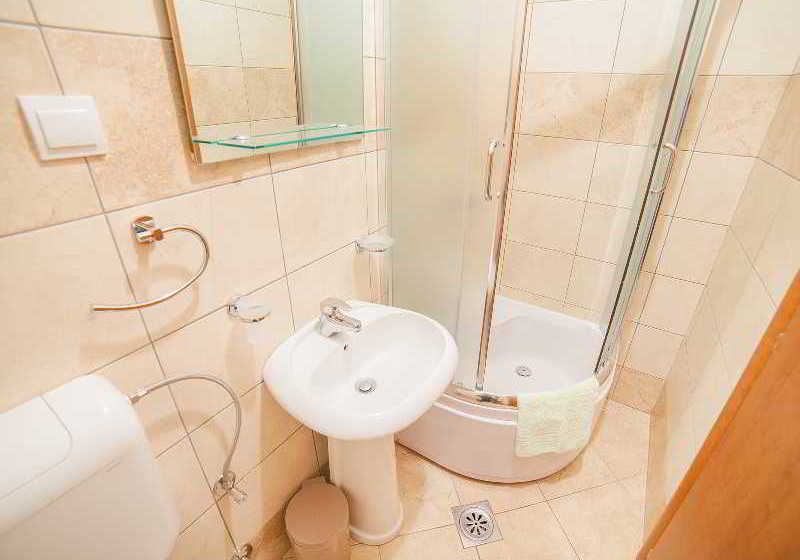 هتل Apartments Ivan