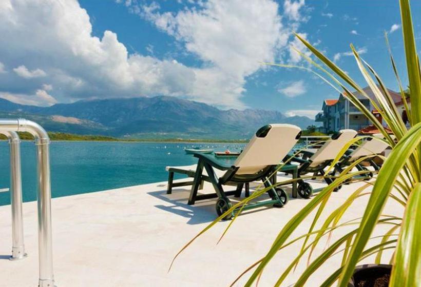 Hotel Apartments Monet