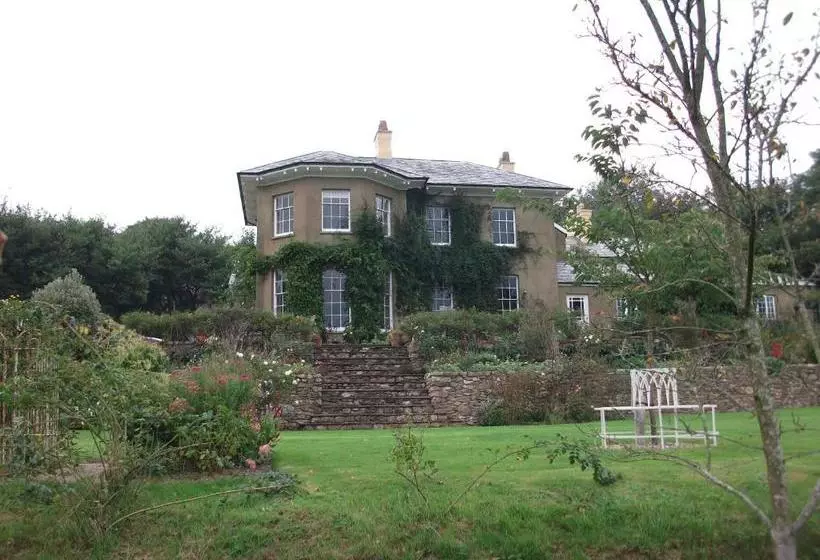 Hotelli Beachborough Country House