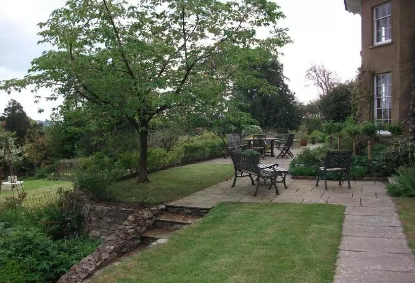 Hotelli Beachborough Country House