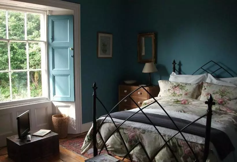 Hotelli Beachborough Country House