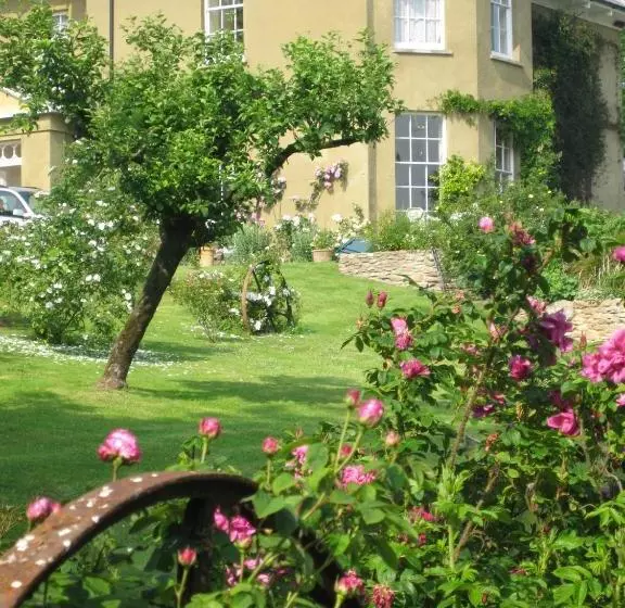 Hotelli Beachborough Country House