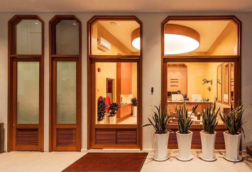 Bunk & Bilik Hotel Sri Petaling