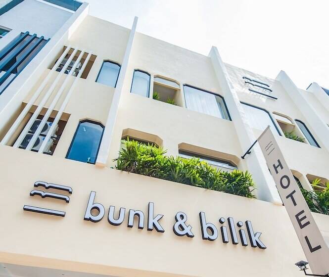 Bunk & Bilik Hotel Sri Petaling