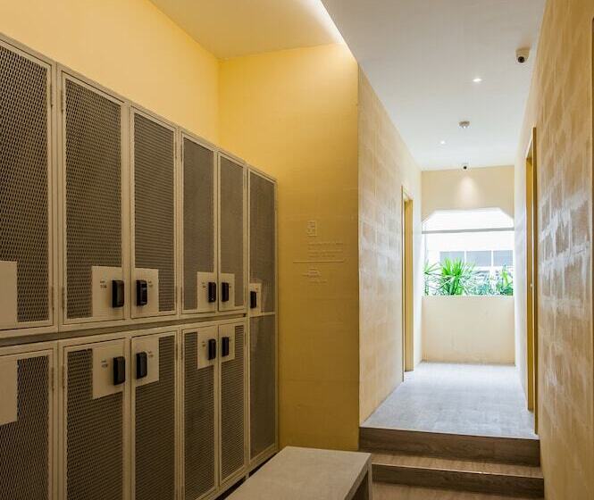 Bunk & Bilik Hotel Sri Petaling