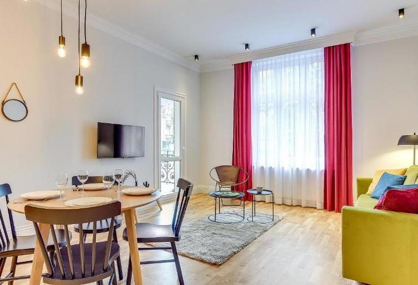 酒店 Dom & House Apartments Quattro Premium Sopot