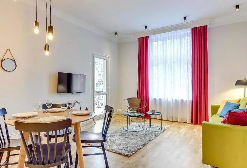 ホテル Dom & House Apartments Quattro Premium Sopot