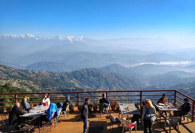 هتل Everest Manla Resort