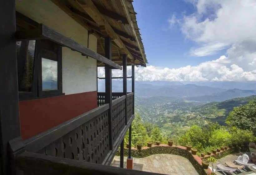 هتل Everest Manla Resort