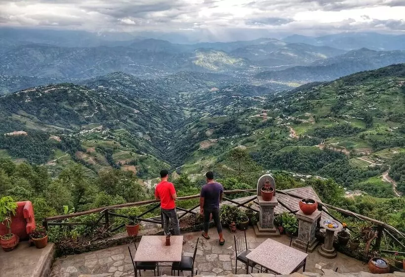 هتل Everest Manla Resort