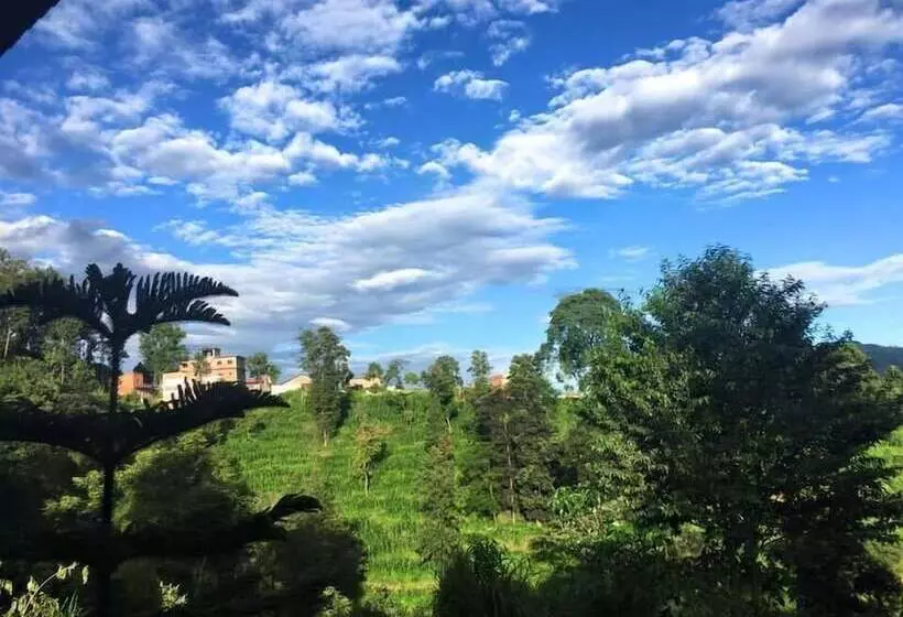 هتل Green Hill Rest Camp