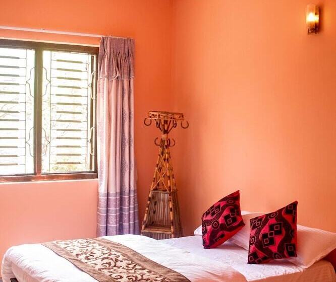 هتل Green Hill Rest Camp