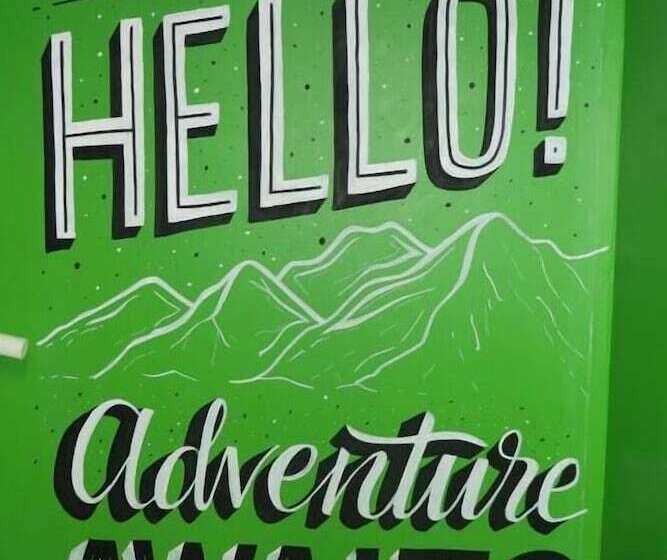 هتل Mahana Lodge Hostel & Backpacker