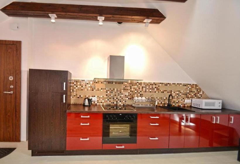 هتل Rentida Apartments