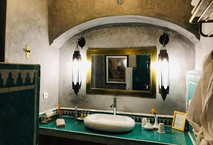 هتل Riad Le Clos Des Arts