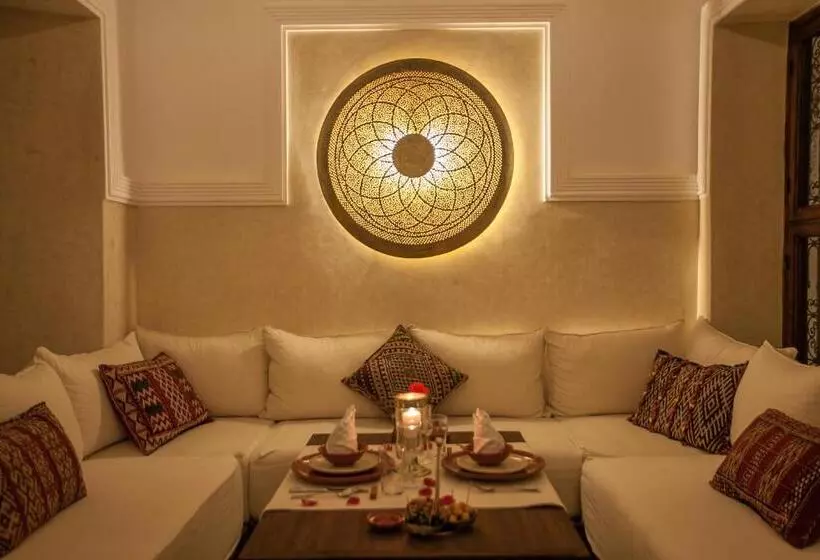 هتل Riad Le Clos Des Arts