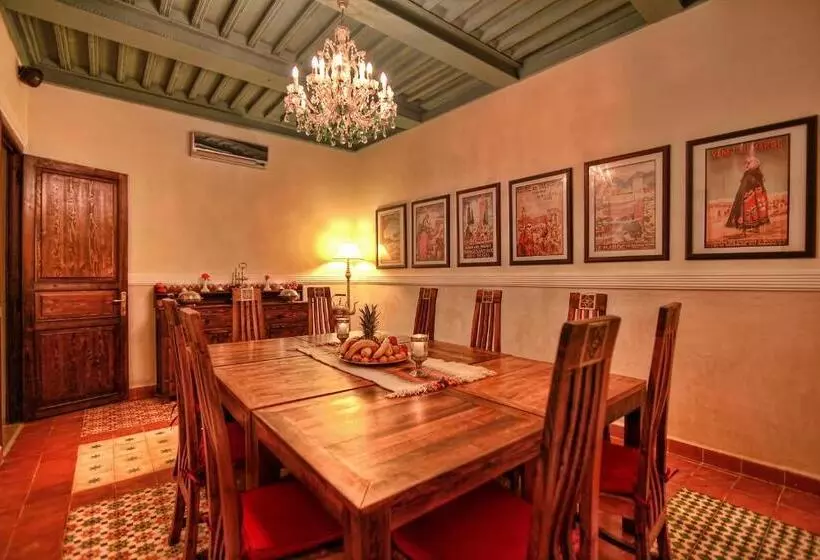 هتل Riad Le Clos Des Arts