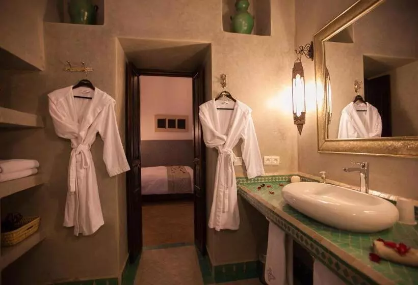 هتل Riad Le Clos Des Arts