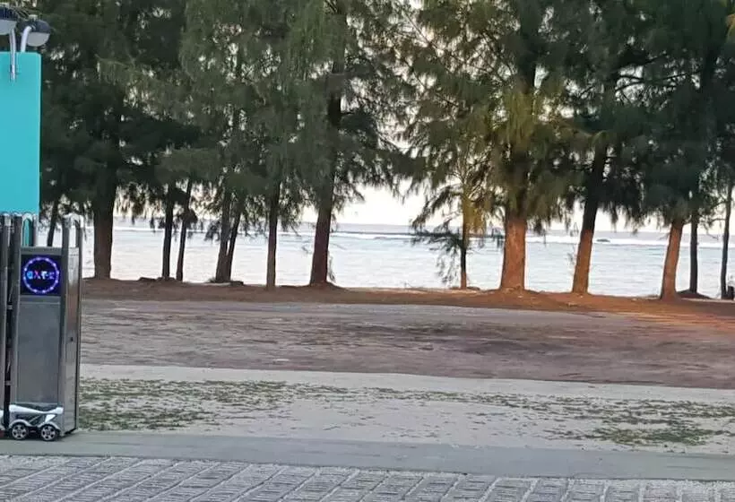 هتل Saipan Beach
