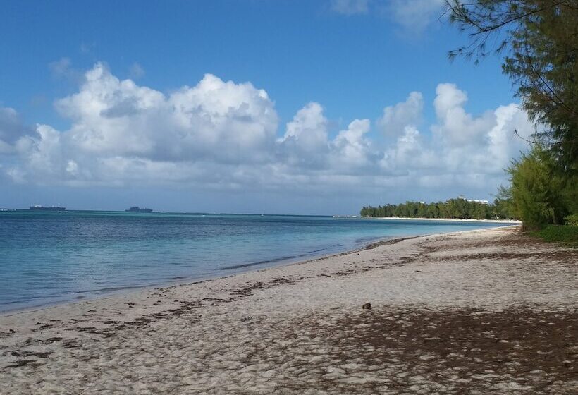 هتل Saipan Beach