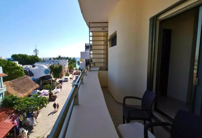 ホテル Selina Playa Del Carmen   Hostel