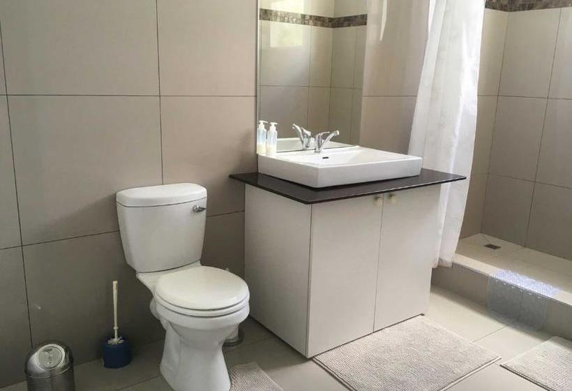 هتل Suiderhof Selfcatering