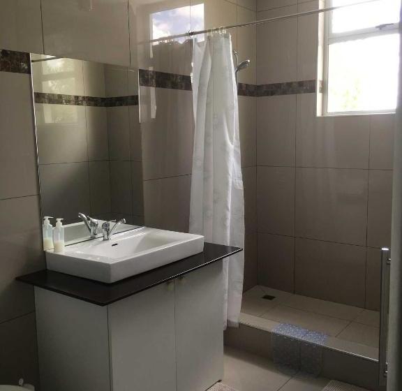 هتل Suiderhof Selfcatering