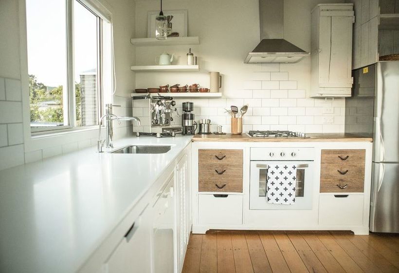 Отель The Black Pearl