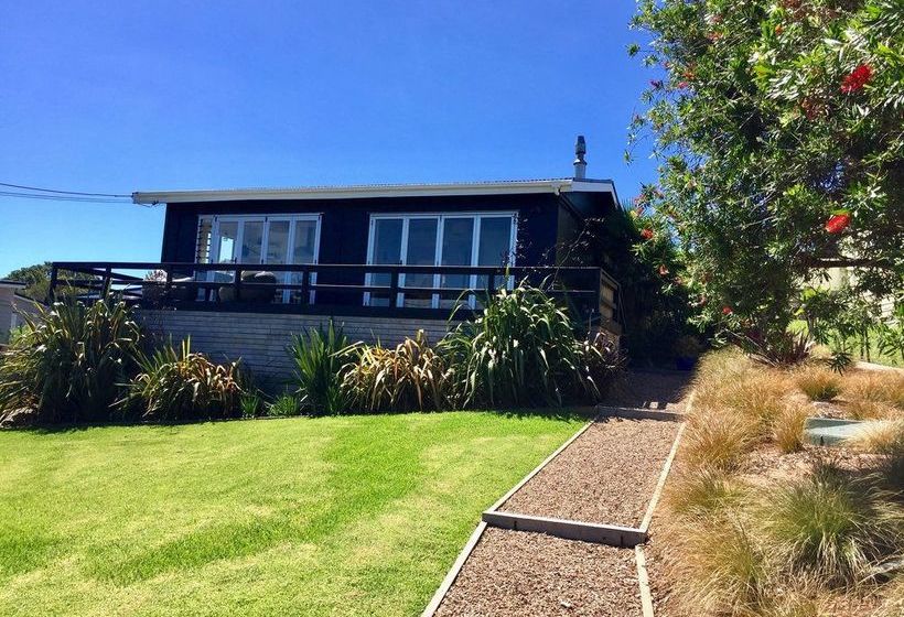 Отель The Black Pearl