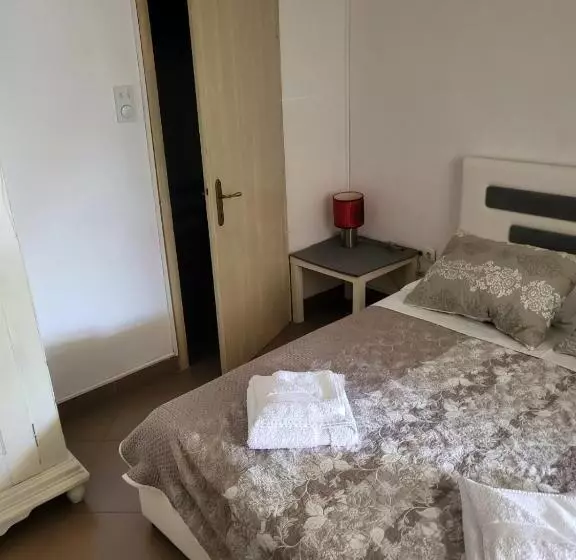 Garni Hotel Tianis