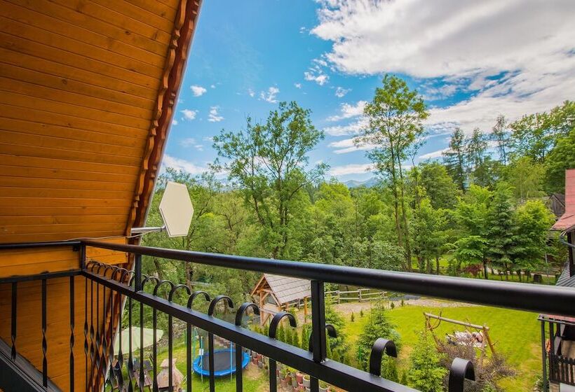 בית מלון כפרי Willa Trebunia