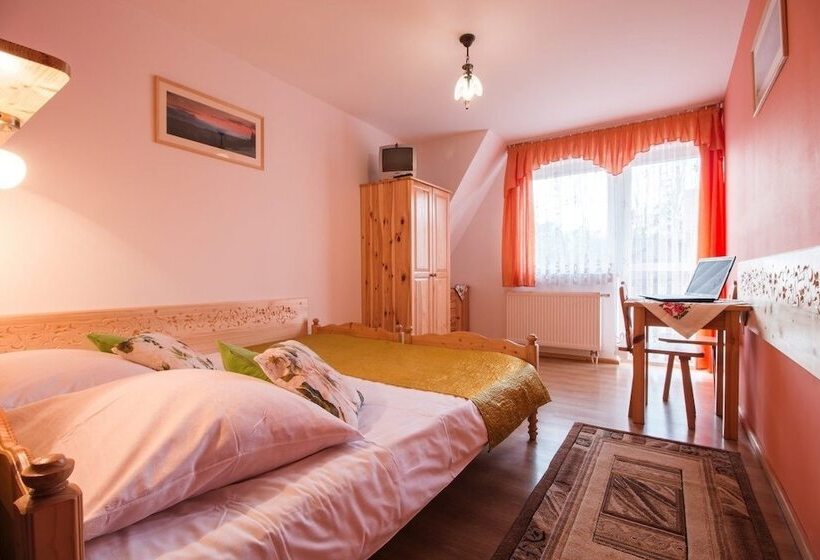 בית מלון כפרי Willa Trebunia