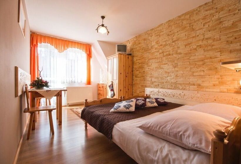 בית מלון כפרי Willa Trebunia