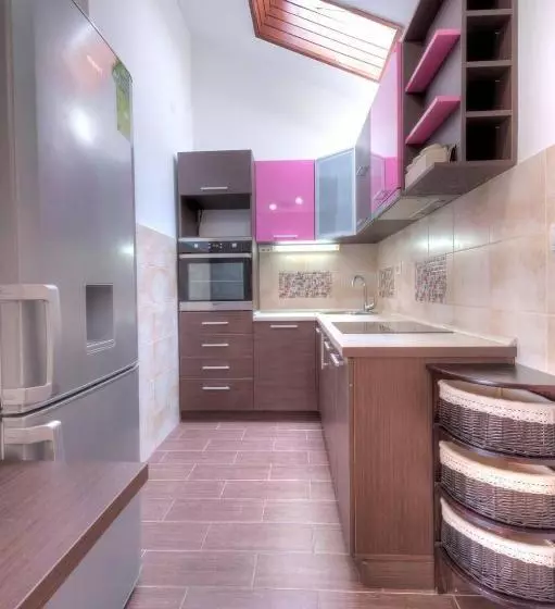 هتل Wukovic Apartments