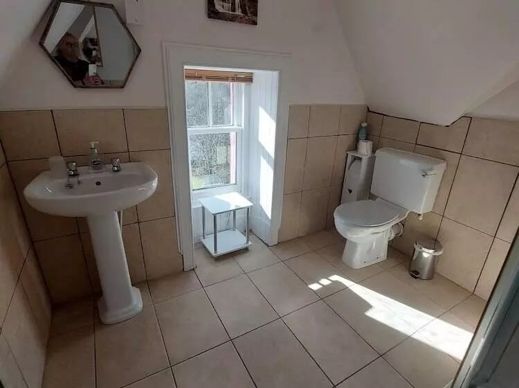 Hotelli Carra Beag Guest House