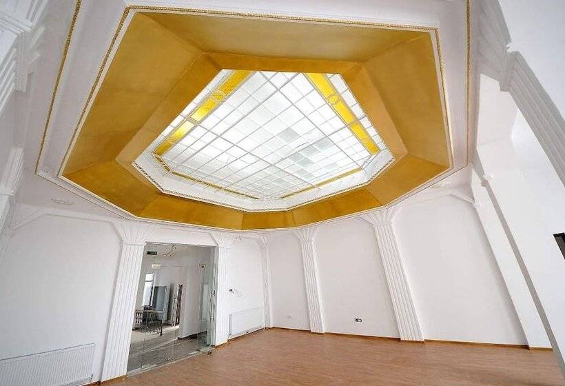 هتل Citadel Apart