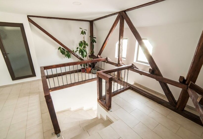 هتل Citadel Apart