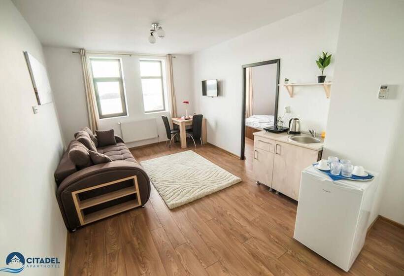 هتل Citadel Apart