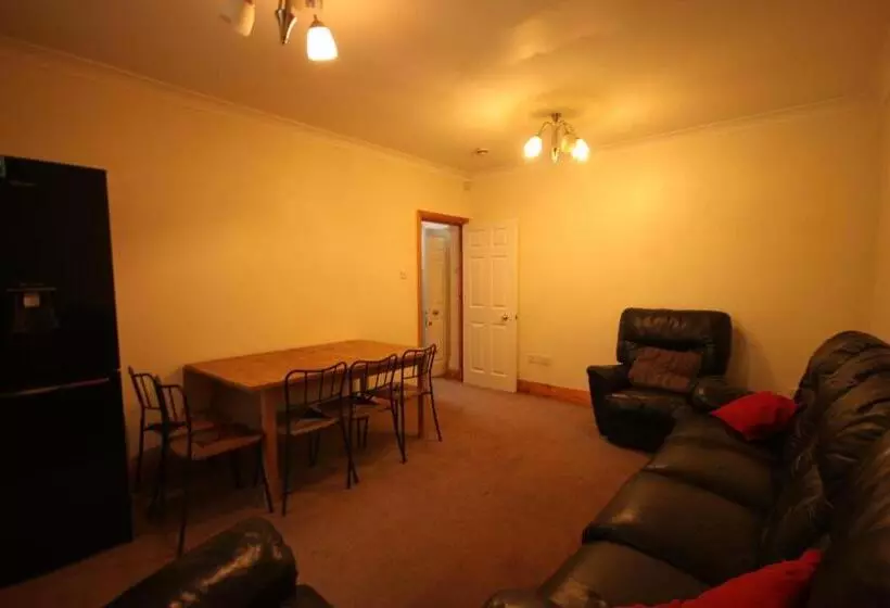 Hotelli Draycott Guest House